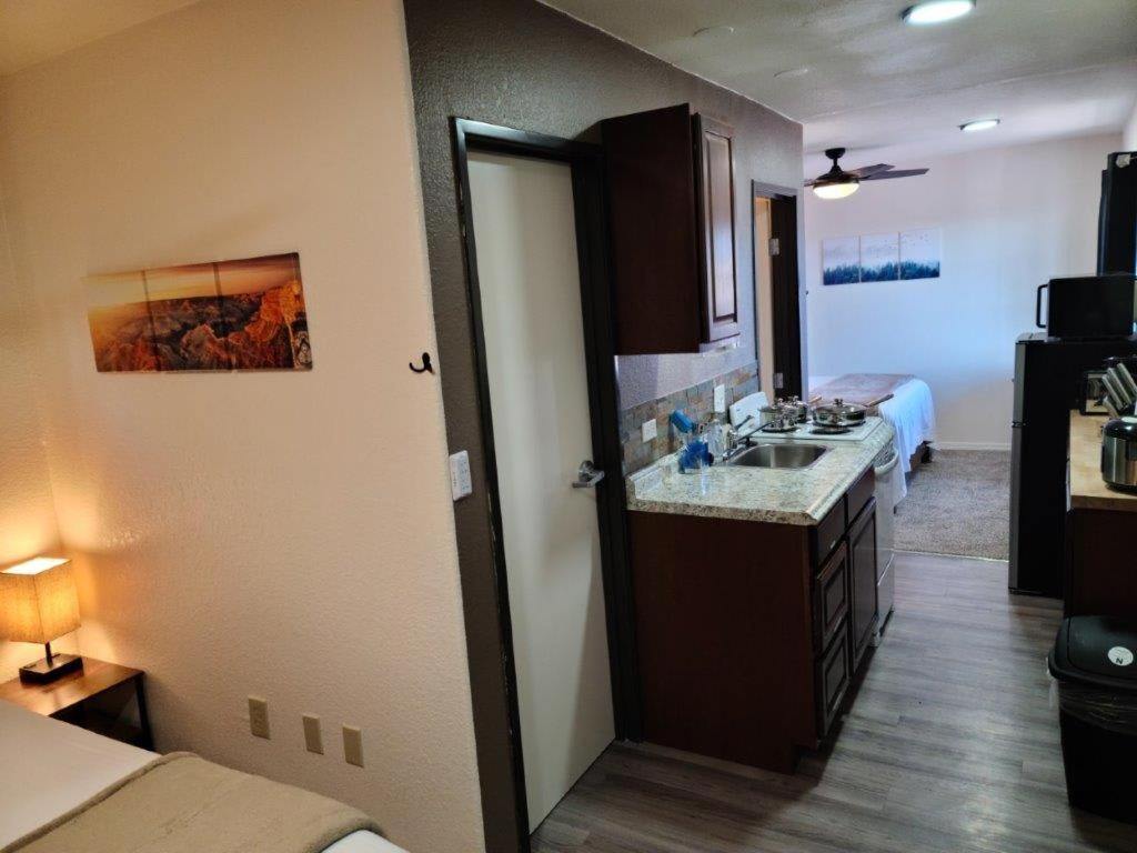 069B Comfortable Suite With Kitchenette And King Bed Near South Rim Sleeps 4 Валле Экстерьер фото